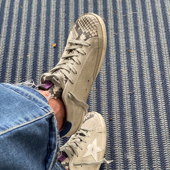 Meet your Posher, Katy - Picture 2 of 2